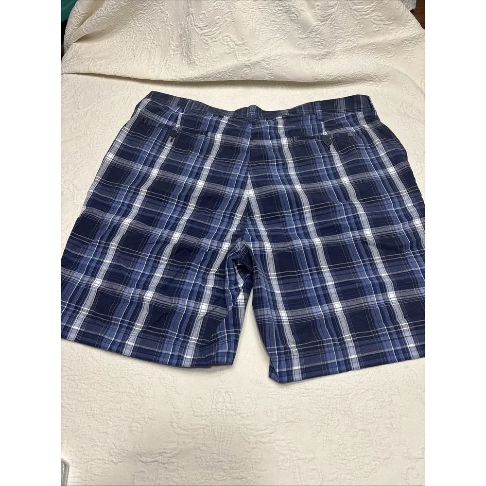Jos A Banks Blue Plaid Flat Front Golf Preppy Casual Mens Shorts W42 Cotton